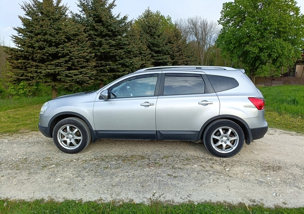 Nissan Qashqai+2 cena 30000 przebieg: 265000, rok produkcji 2009 z Rzeszów małe 232